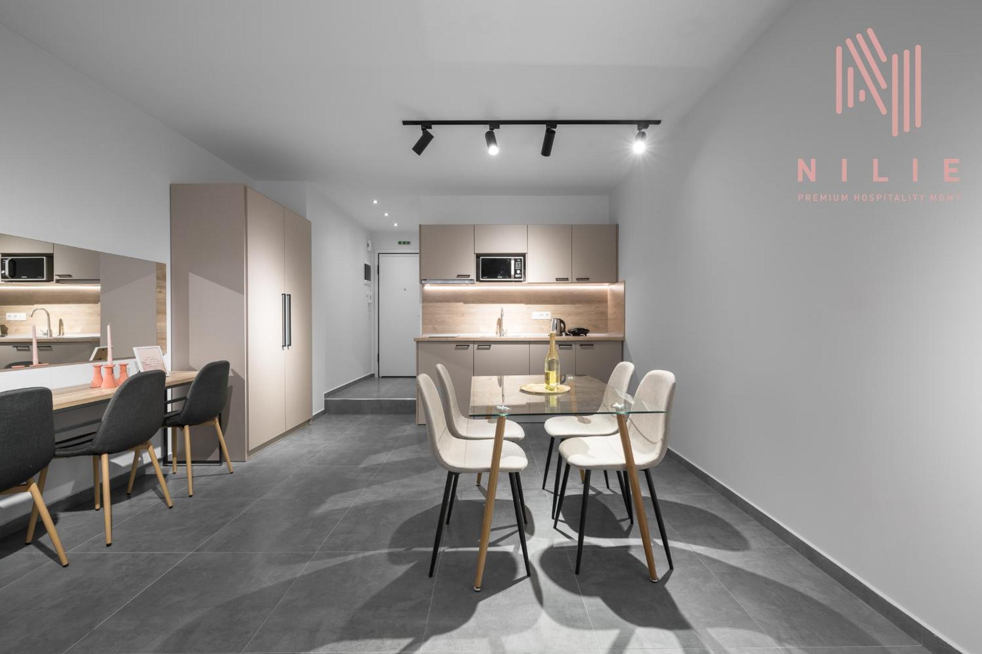 Ferienwohnung P30, Nilie Hospitality Mgmt Thessaloniki Exterior foto